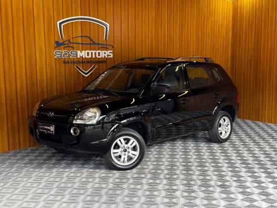 HYUNDAI TUCSON 2.0 MPFI GL 16V 142CV 2WD GASOLINA 4P AUTOMÁTICO